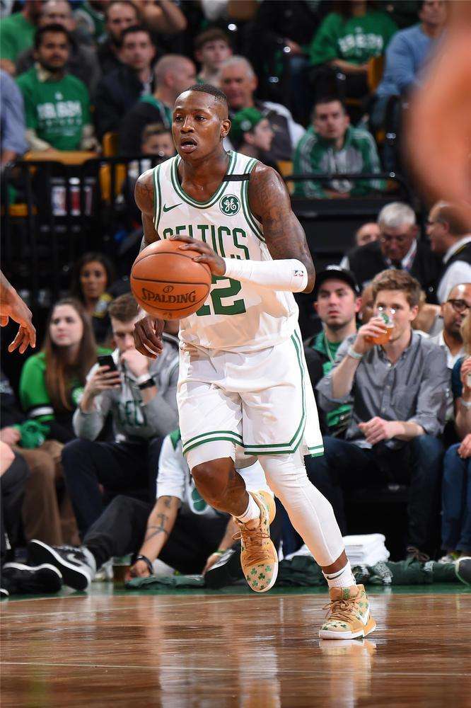 在这场比赛 在这场比赛